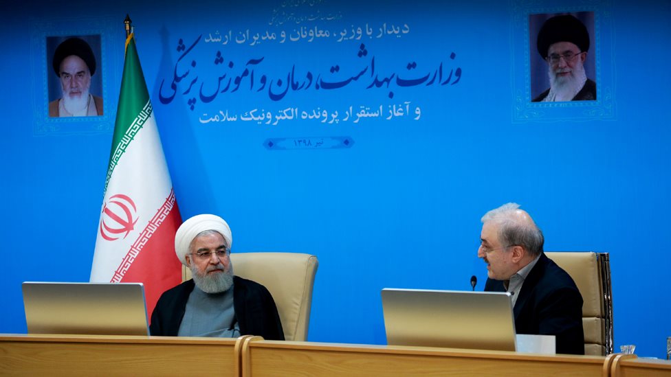 الرئيس الإيراني حسن روحاني يصف إدارة ترامب 