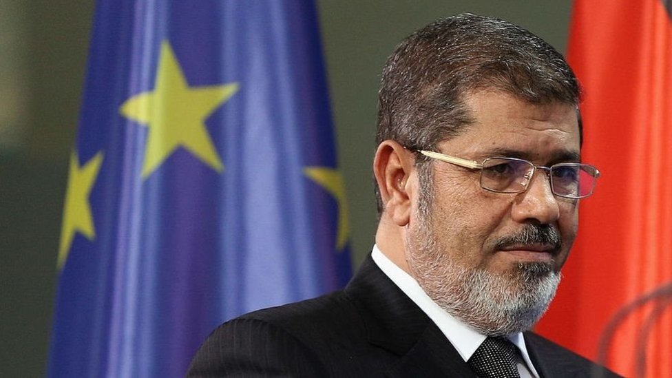 بعد رحيل مرسي، من يوجه دفة الإخوان المسلمين في مصر؟