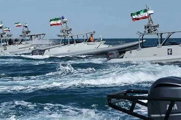 الحرس الثوري الإيراني ينفي اعتراض ناقلة نفط بريطانية