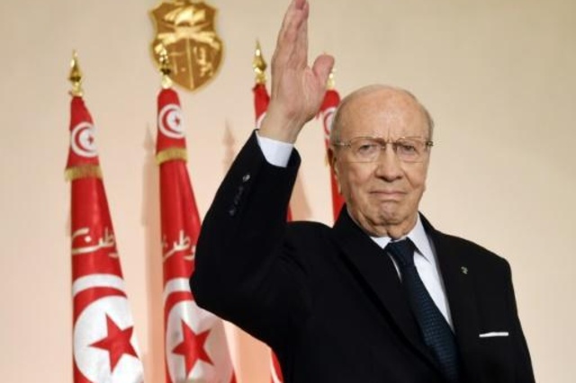 الرئيس التونسي يتجه الى حسم الجدل القائم حول تعديل قانون الانتخاب