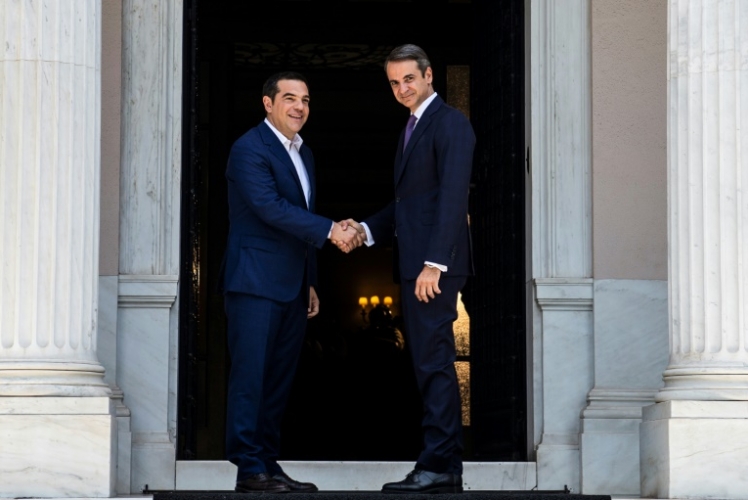 ميتسوتاكيس يعلن تشكيلة الحكومة اليونانية الجديدة