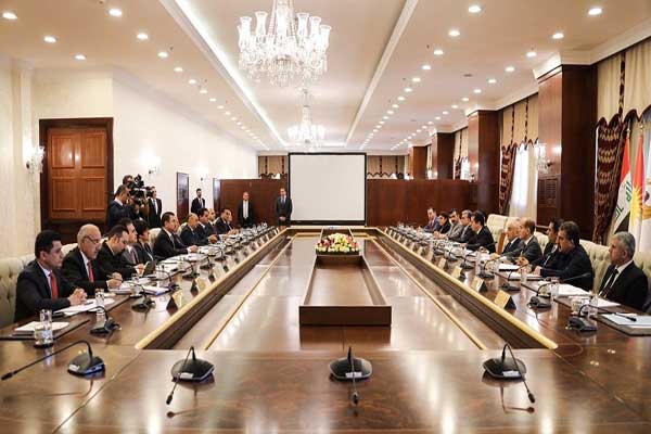 مجلس وزراء حكومة إقليم كردستان العراق منعقدًا برئاسة مسرور بارزاني