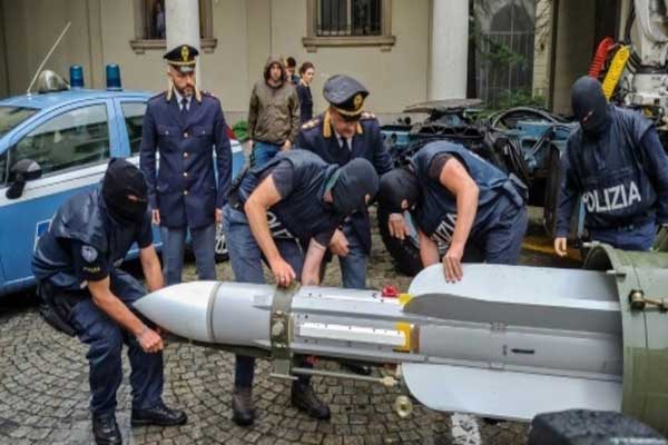 الصاروخ الذي جرى ضبطه الإثنين في إيطاليا