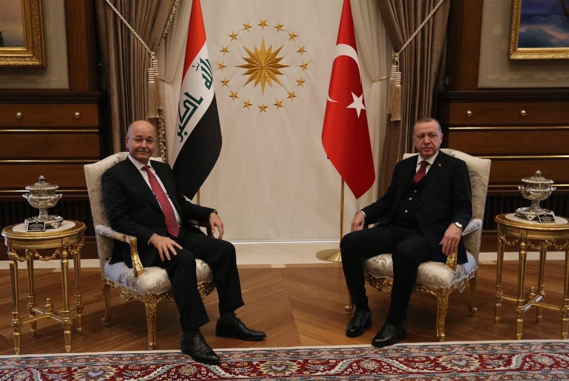 الرئيس العراقي برهم صالح ملتقيا في انقرة نظيره التركي اردوغان