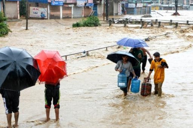 مصرع 50 شخصاً على الأقل جراء أمطار موسمية في النيبال