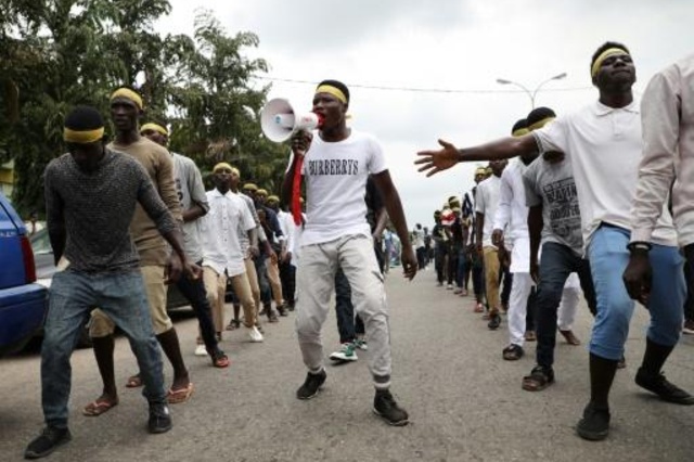 مقتل ستة متظاهرين شيعة في صدامات مع الشرطة في نيجيريا