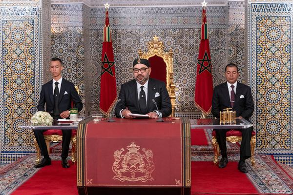 العاهل المغربي يعلن عن إحداث اللجنة الخاصة بالنموذج التنموي