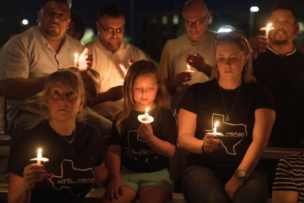 تجمع في ذكرى ضحايا حادث إطلاق النار في إل باسو في 5 أغسطس 2019
