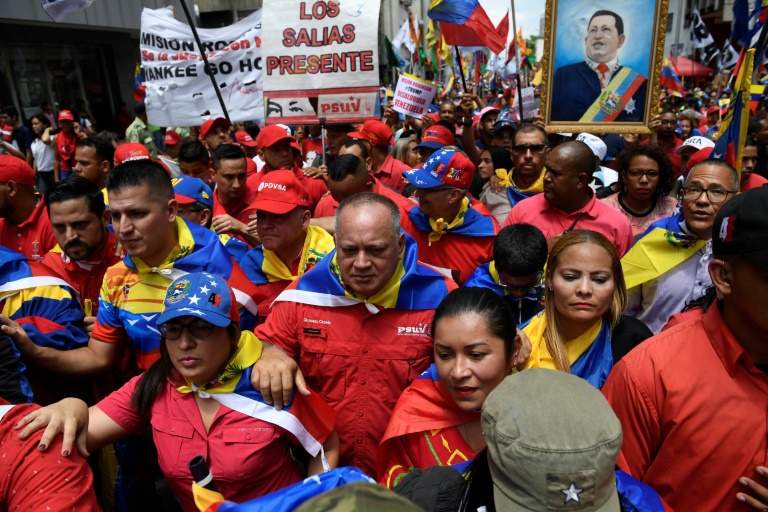 تظاهرة لمناصري الرئيس الفنزويلي نيكولاس مادورو احتجاجا على العقوبات الاميركية 