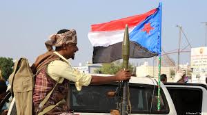المقاتلون الانفصاليون في جنوب اليمن يتقدمون في عدن