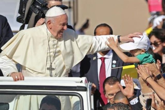 البابا فرنسيس خلال زيارته إلى أبوظبي في فبراير الماضي