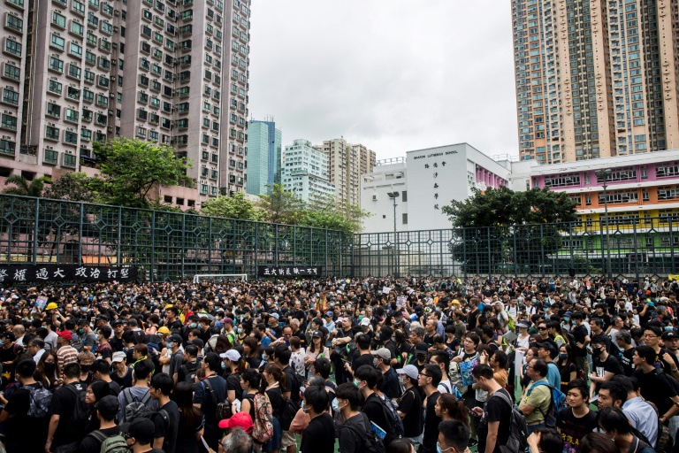 تظاهرة حاشدة في حي مونغكوك بهونغ كونغ السبت 3 اغسطس 2019