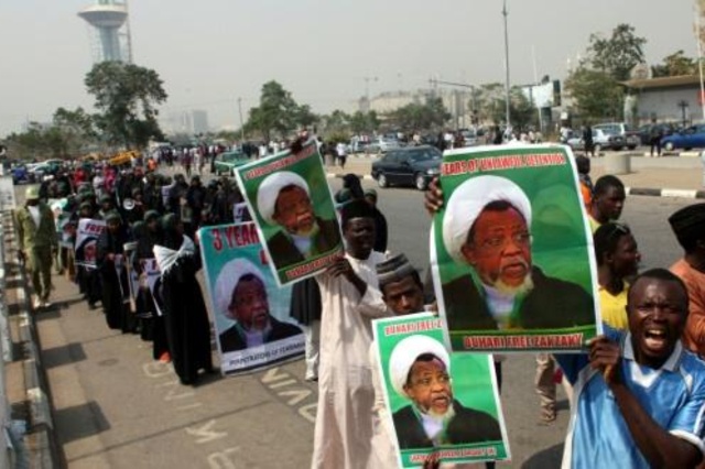 الزعيم الشيعي المحتجز زكزكي يغادر نيجيريا لتلقي العلاج