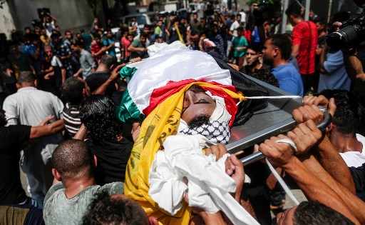 إسرائيل تقتل ثلاثة فلسطينيين قرب السياج الحدودي في غزة