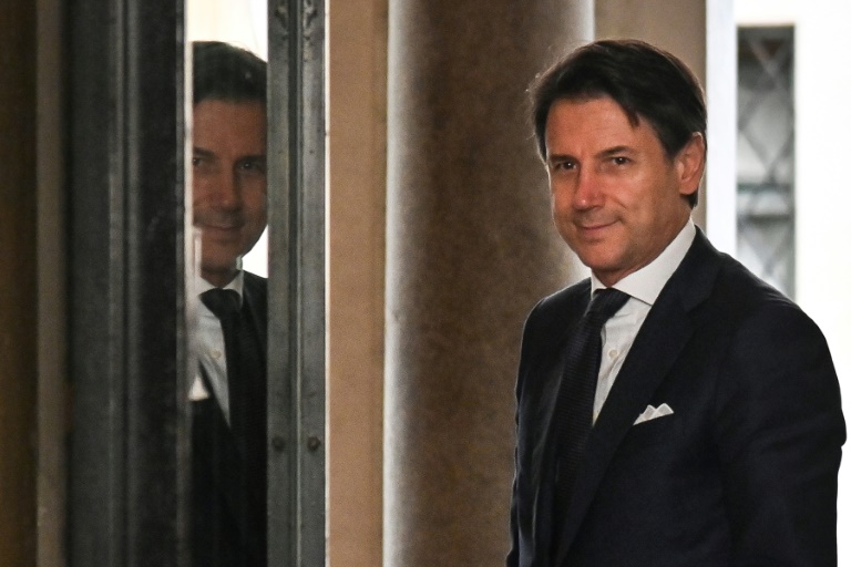 كونتي يستعد للكشف عن حكومة جديدة في ايطاليا