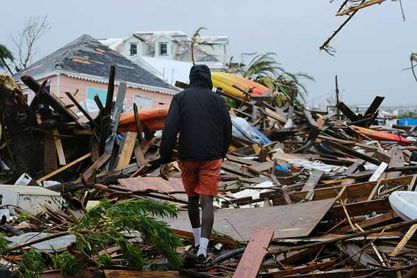 دمار خلفه إعصار دوريان في جزر الباهاماس