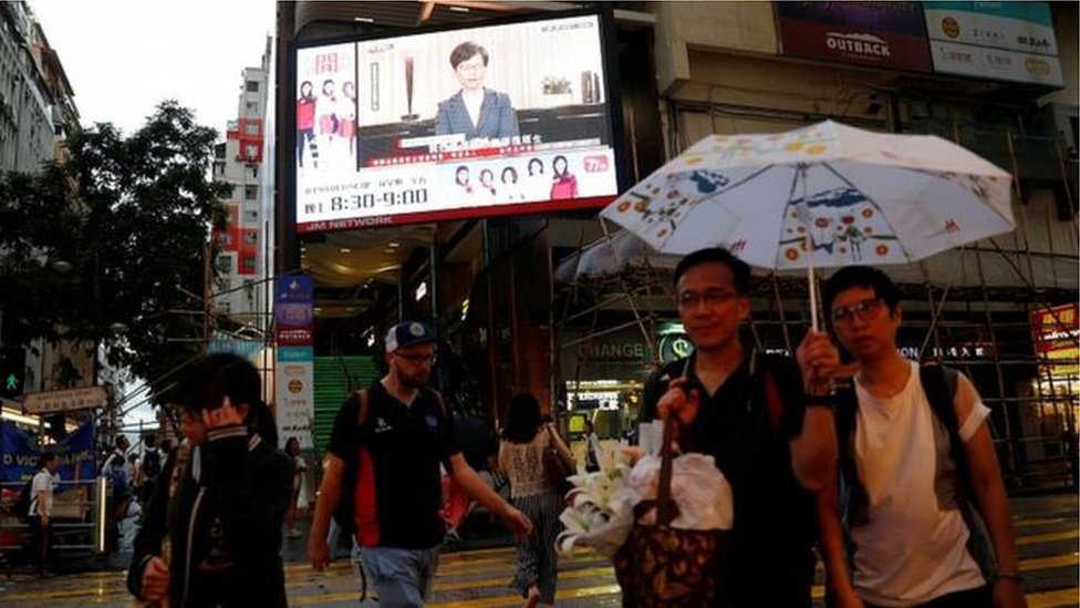 احتجاجات هونغ كونغ: سحب مشروع قانون الترحيل الذي أثار مظاهرات شعبية