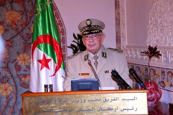 رئيس أركان الجيش الجزائري أحمد قايد صالح 