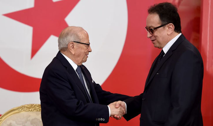 نجل الرئيس الراحل السبسي يخشى العودة الى تونس