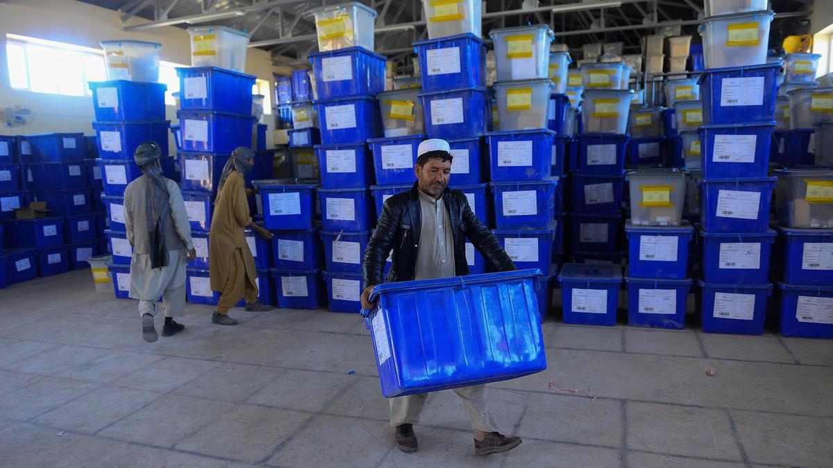 المشاركة في انتخابات أفغانستان الرئاسية رهان أساسي