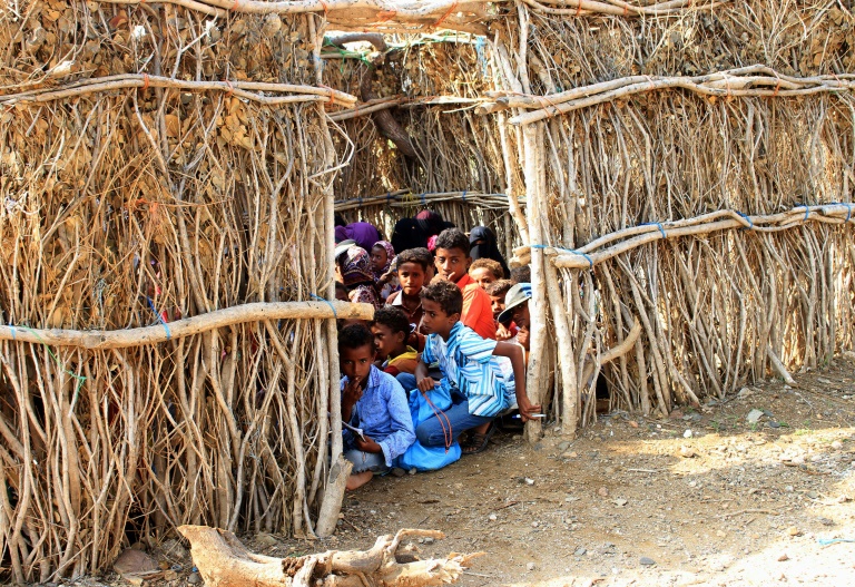 يونيسيف: مليونا طفل يمني خارج المدارس