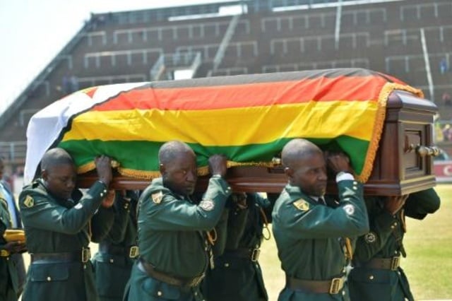 دفن روبرت موغابي السبت في قريته بريف زيمبابوي