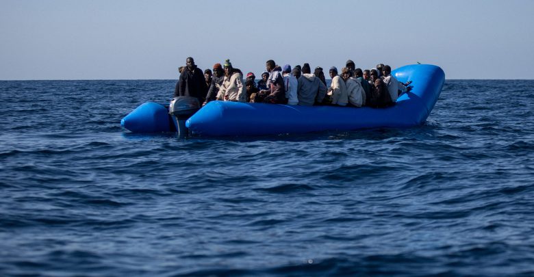 مقتل سبعة أشخاص بغرق قارب مهاجرين في اليونان