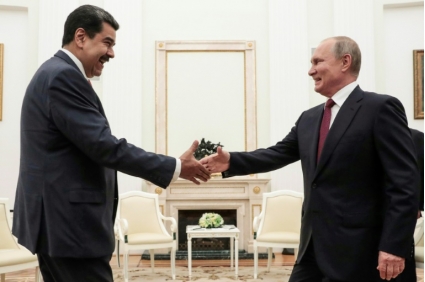بوتين يدعو لحوار بين مادورو والمعارضة في فنزويلا