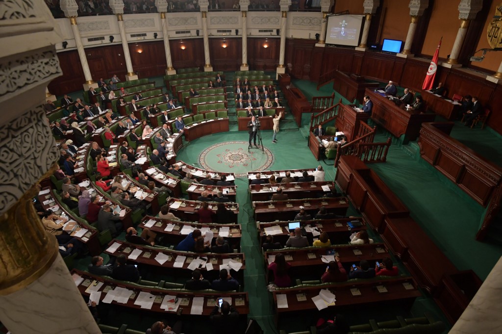 انتخابات تشريعية الأحد في تونس وتخوّف من برلمان مشتت