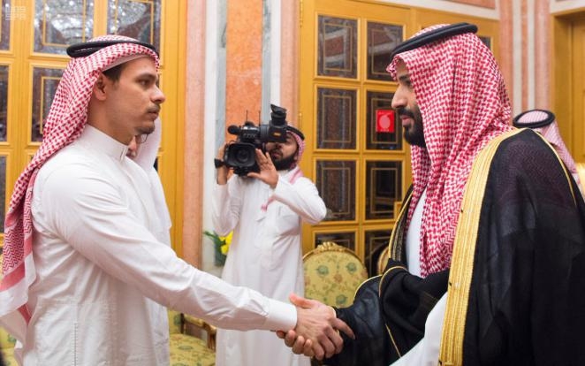 نجل خاشقجي يدافع عن سلطات السعودية في مواجهة محاولة النيل منها