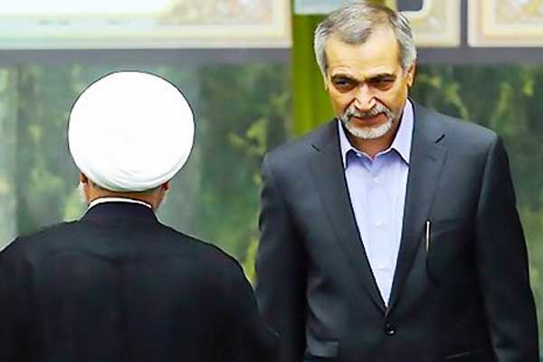 روحاني مع الشقيق الفاسد حسين فريدون