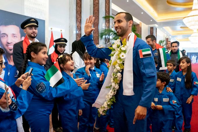 رائد الفضاء الإماراتي هزّاع المنصوري