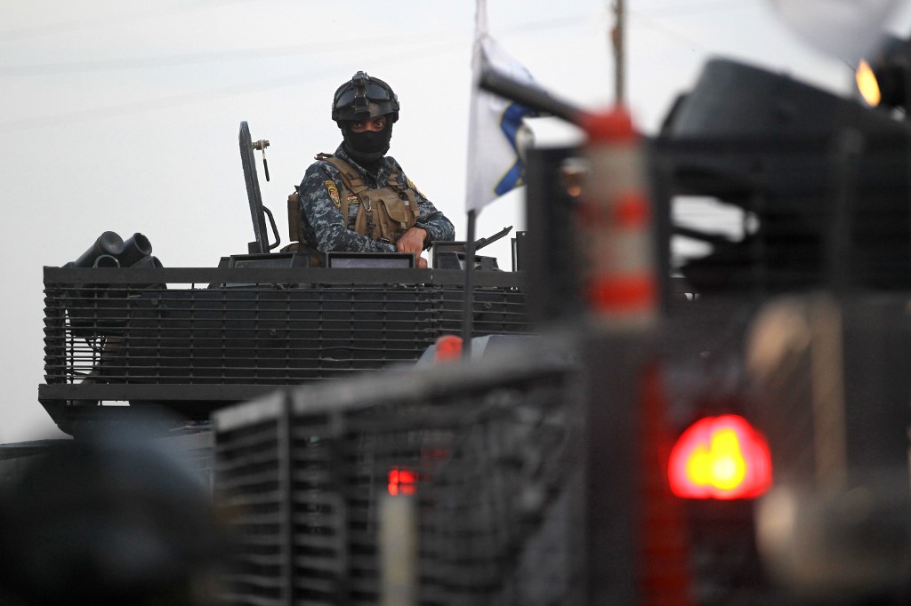 قوات أمنية في بغداد لبسط الأمن اثر الاحتجاجات