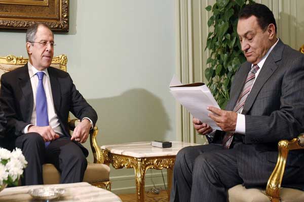 وزير الخارجية الروسي مع مبارك - أرشيفية