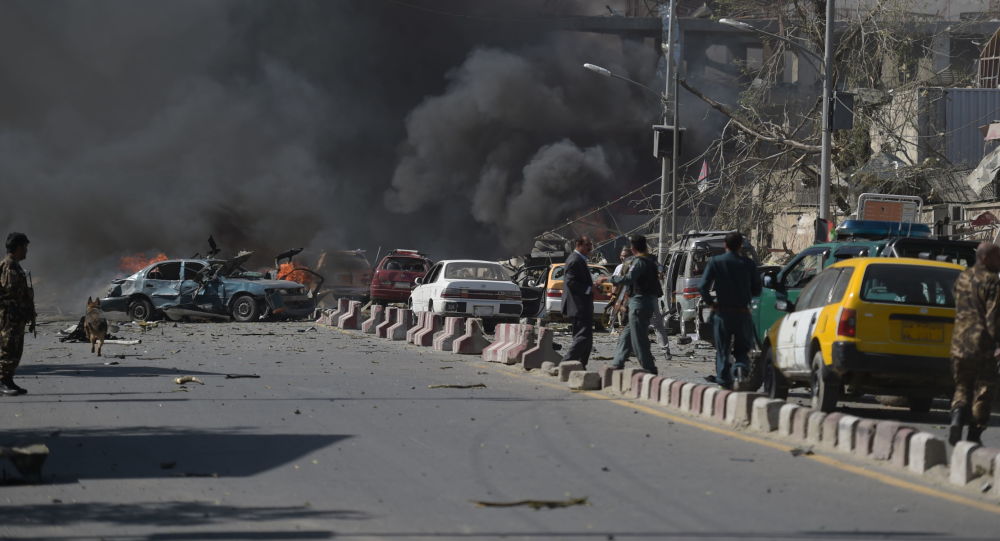 62 قتيلا على الأقل في انفجار داخل مسجد بشرق أفغانستان