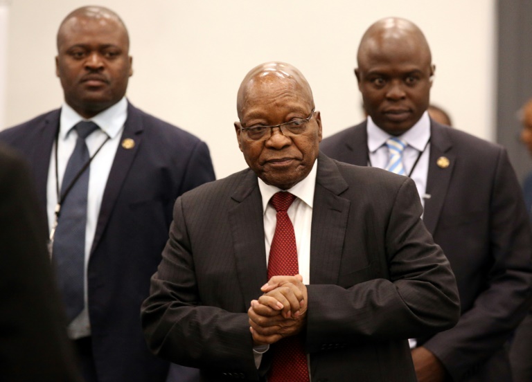 زوما يمثل أمام محكمة في جنوب أفريقيا الثلاثاء بتهم الفساد