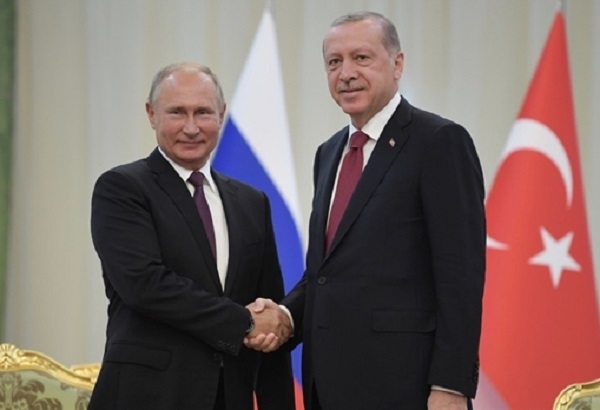 إردوغان وبوتين في لقاء سوتشي: اتفاق بشأن سوريا 