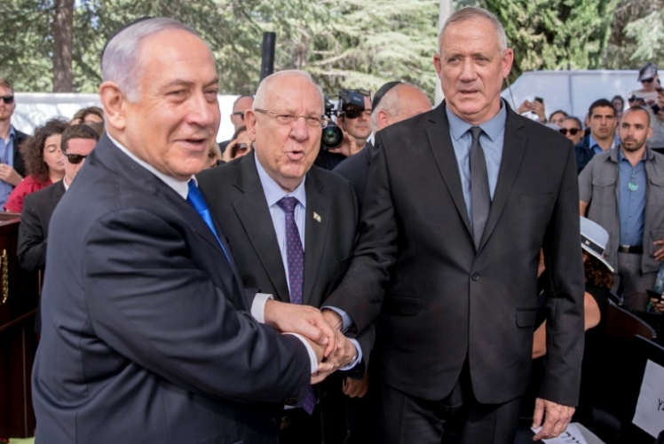 الرئيس الإسرائيلي سيكلف بيني غانتس تشكيل الحكومة