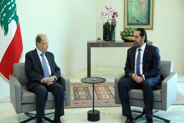 رئيس الحكومة اللبناني سعد الحريري لدى تقديمه استقالته أمس في القصر الجمهوري