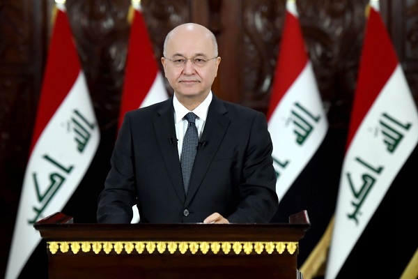 الرئيس العراقي برهم صالح موجها خطابه إلى العراقيين