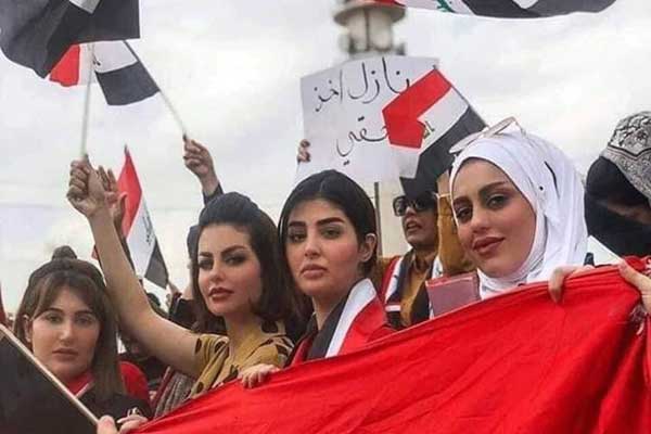 عراقيات يشاركن في تظاهرات الاحتجاج الشعبية