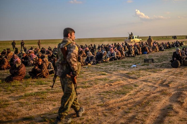 مقاتلون من الأكراد