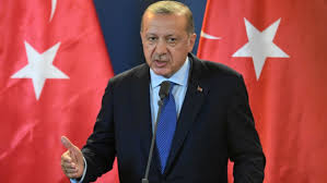 أردوغان: روسيا أبلغتني بالانسحاب الكامل للقوات الكردية في سوريا