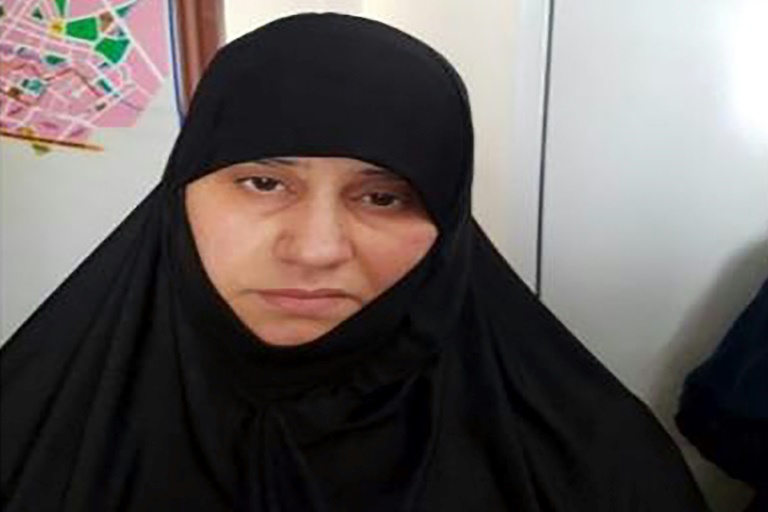 صورة نشرها المكتب الاعلامي للحكومة التركية يظهر اسماء فوزي محمد القبيسي التي يعتقد أنها ارملة ابوبكر البغدادي