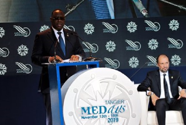 رئيس السنغال يتسلم الجائزة الكبرى 