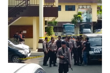 قتيل في إندونيسيا إثر هجوم استهدف مقرًا للشرطة