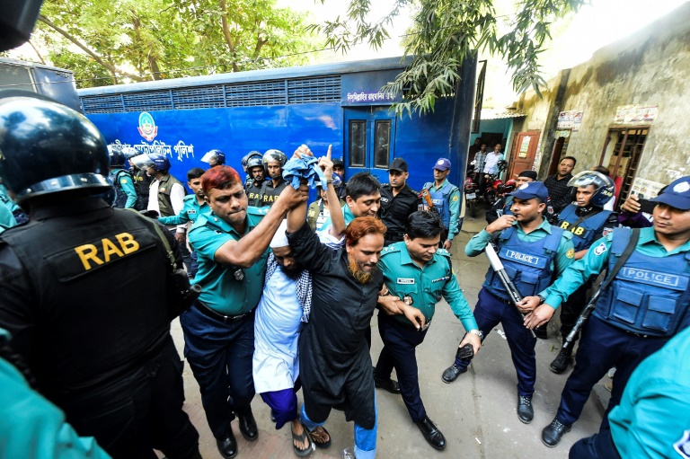 محكمة بنغلادشية تقضي بإعدام إسلاميين على خلفية هجوم على أجانب