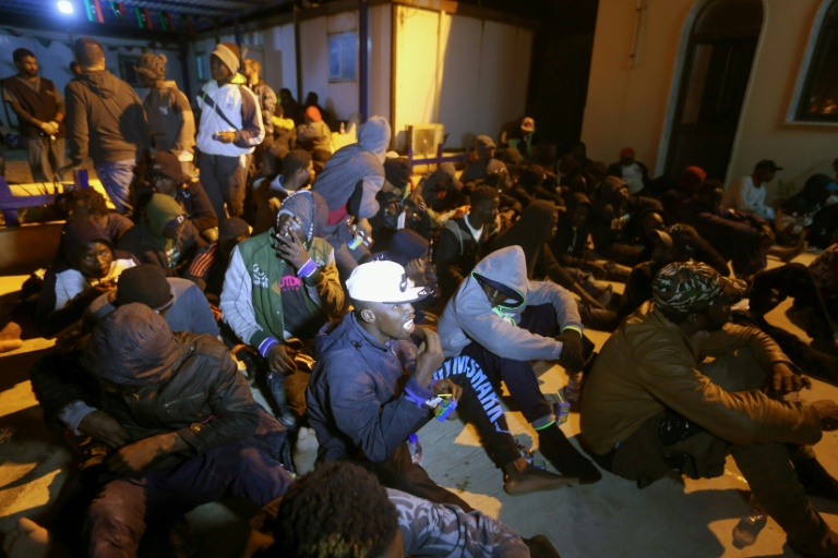 إنقاذ أكثر من 200 مهاجر قبالة الساحل الغربي لليبيا 