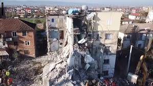 العثور على 10 جثث يرفع حصيلة ضحايا زلزال ألبانيا إلى 40 قتيلًا