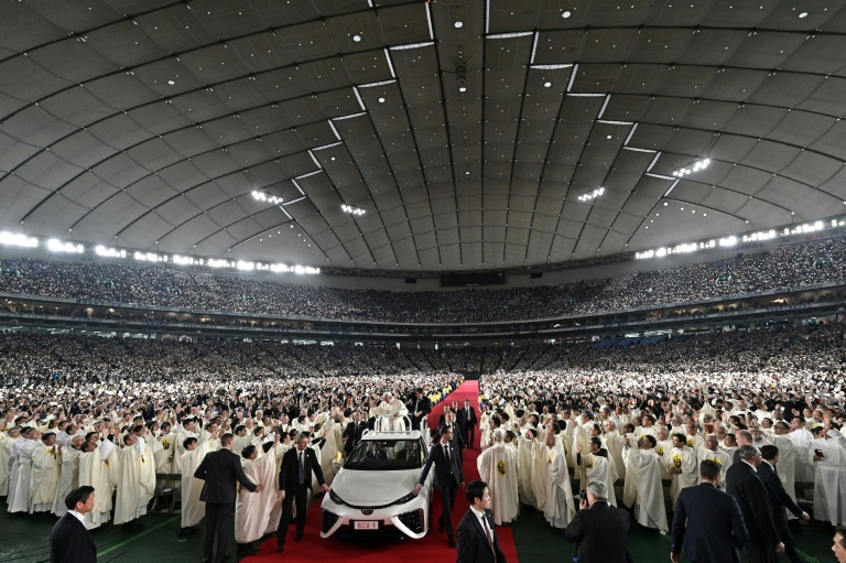 البابا فرنسيس يعرب عن قلقه حيال الطاقة النووية في فوكوشيما